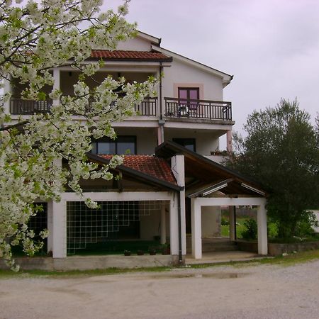 Guest House Robi Medjugorje Ngoại thất bức ảnh