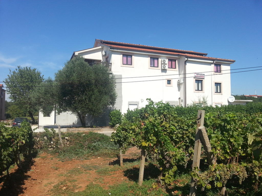 Guest House Robi Medjugorje Ngoại thất bức ảnh